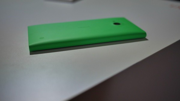 Smartphone Nokia 735: beskrivning, egenskaper och recensioner av ägarna